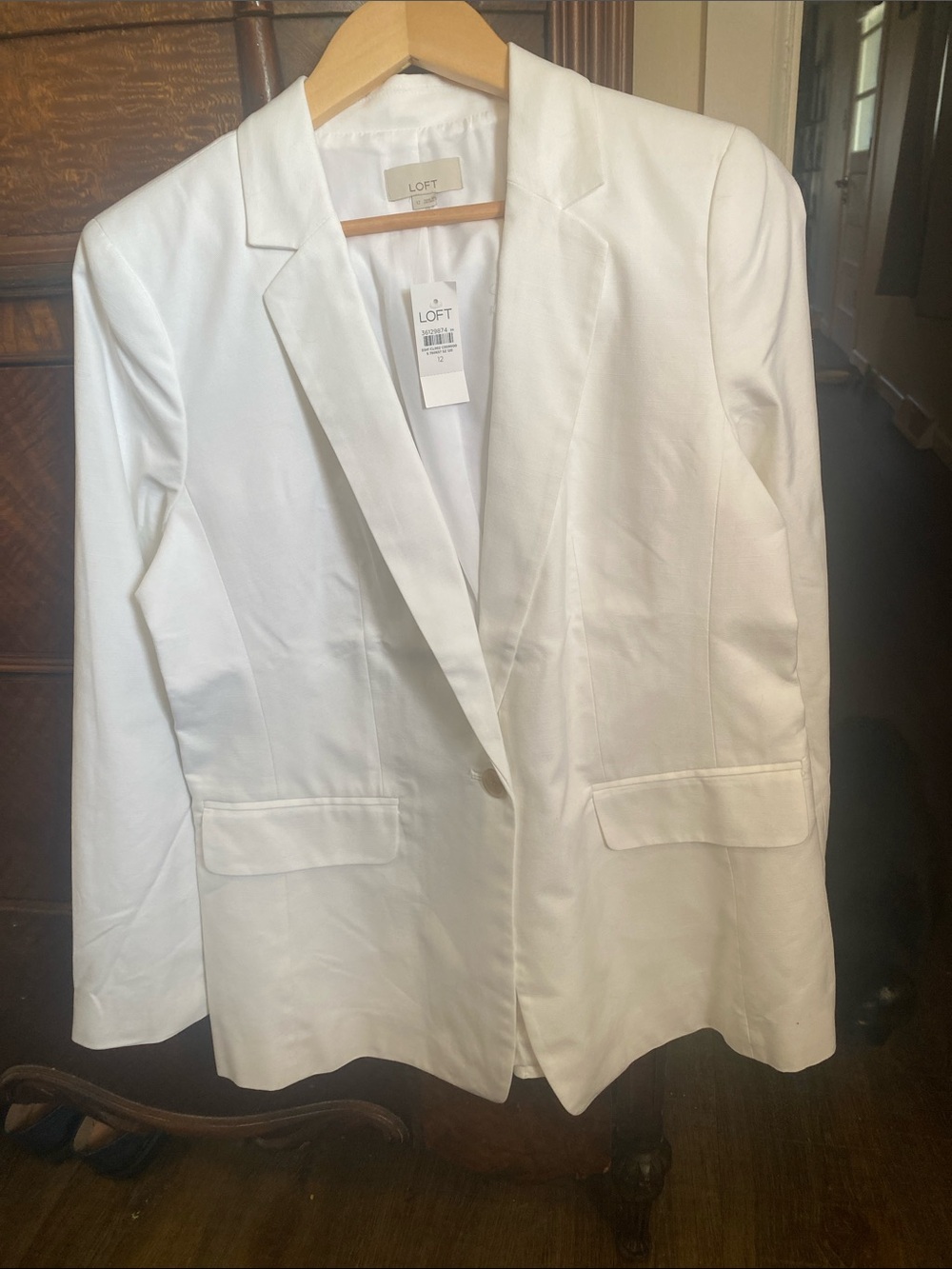 LOFT White Single-Button Notch Lapel Blazer